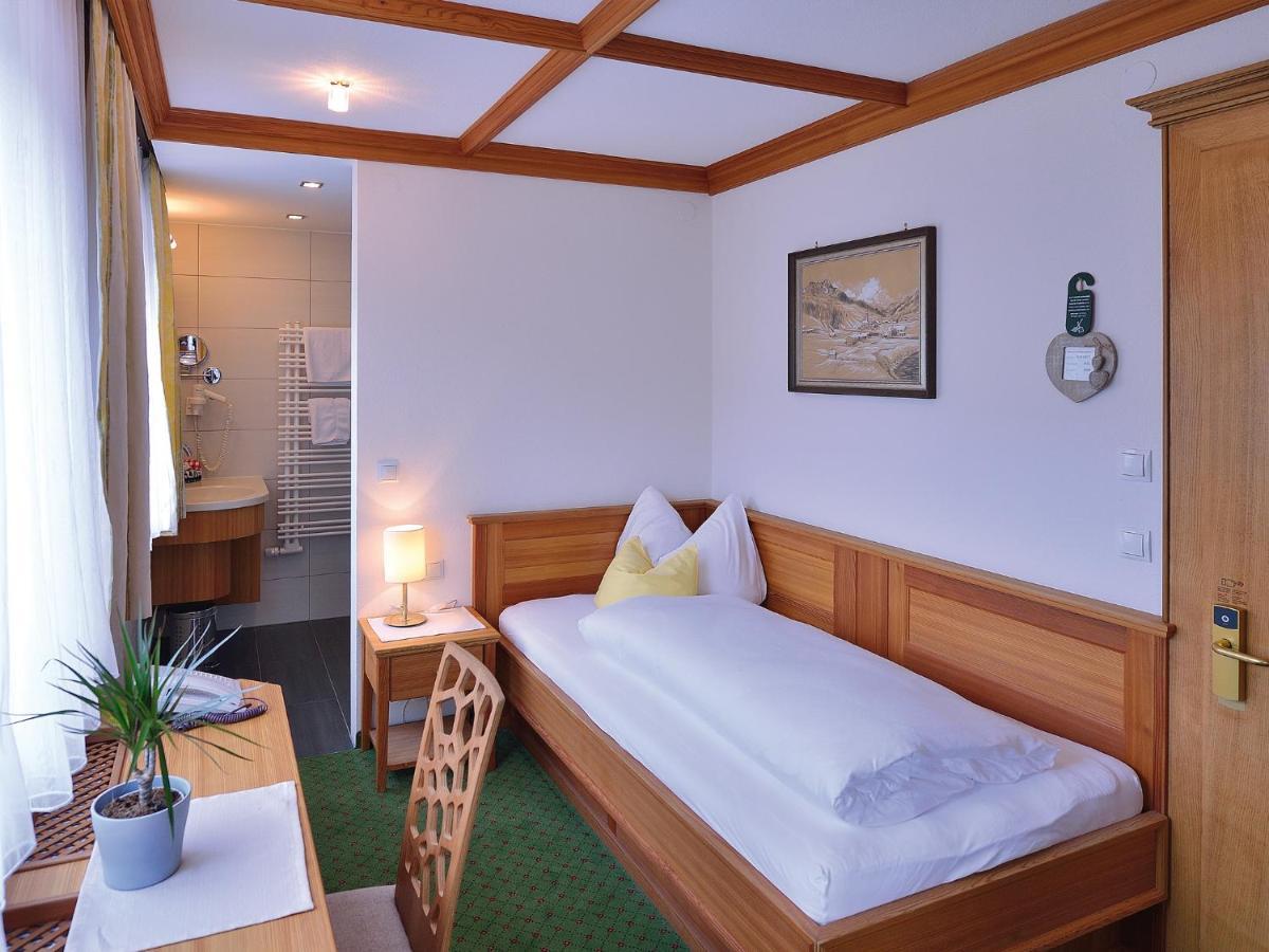 Pension Cafe Fritz Lech am Arlberg Kültér fotó