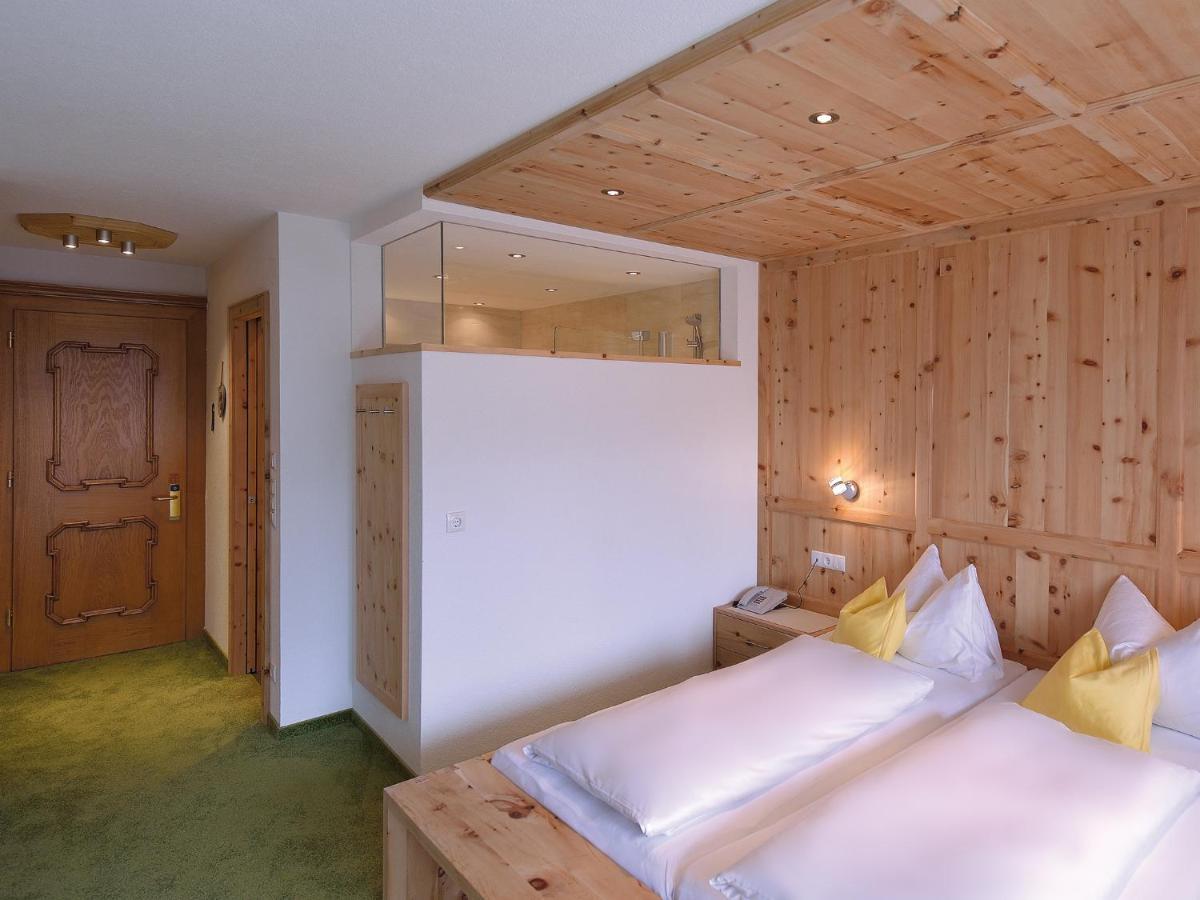 Pension Cafe Fritz Lech am Arlberg Kültér fotó